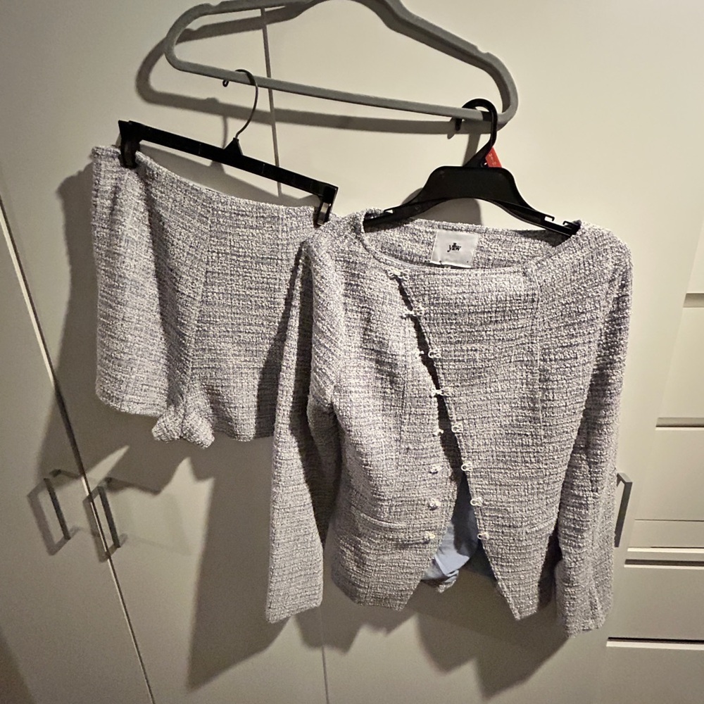 YLLW - Women's Gray Tweed Sweater Set - Shorts / Blazer
